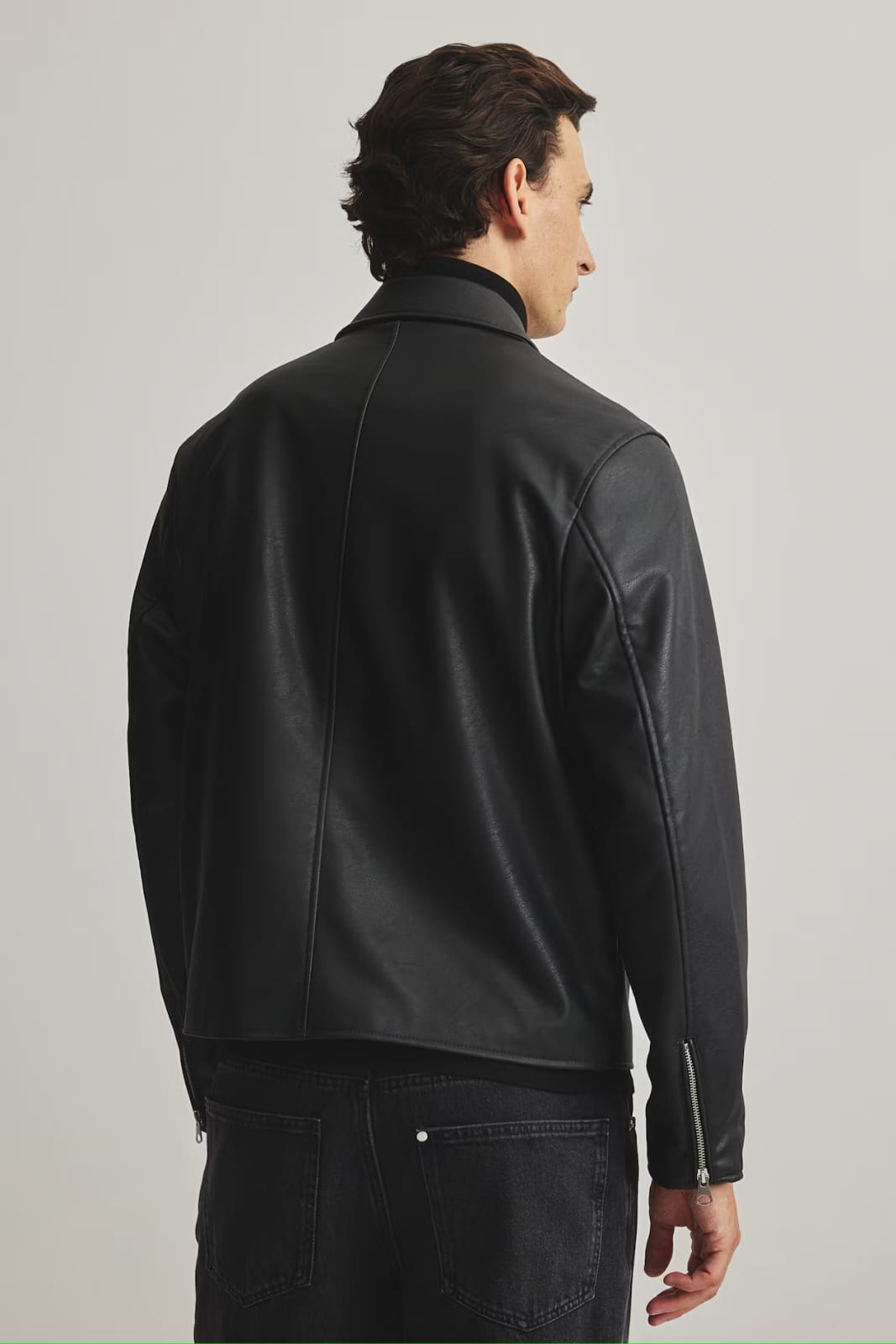 Men’s Premium Black Leather Jacket – Minimalist Zip-Up Winter Jacket | Stylish Slim Fit Biker Jacket