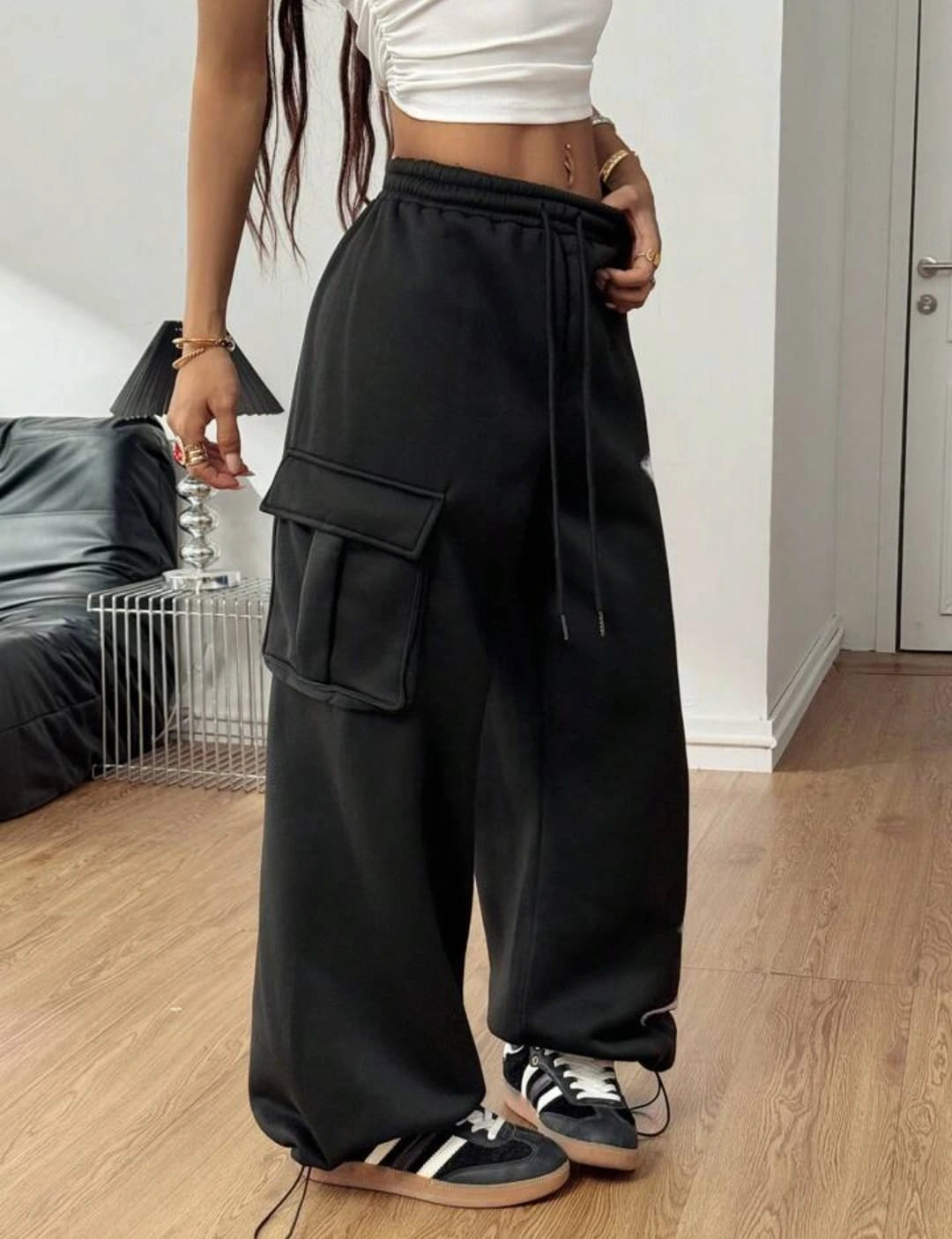 Women’s Oversized Black Star Track Pants – Y2K Baggy Streetwear Cargo Joggers | Korean Aesthetic Loose Fit Sweatpants